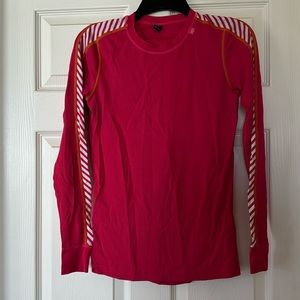 Helly Hansen thermal top size M women’s.